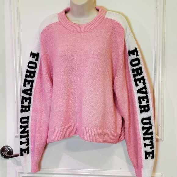 H&M DIVIDED Forever Unite Pink Multi-Color Crew Neck Long Sleeve Sweater, Large - Picture 6 of 15